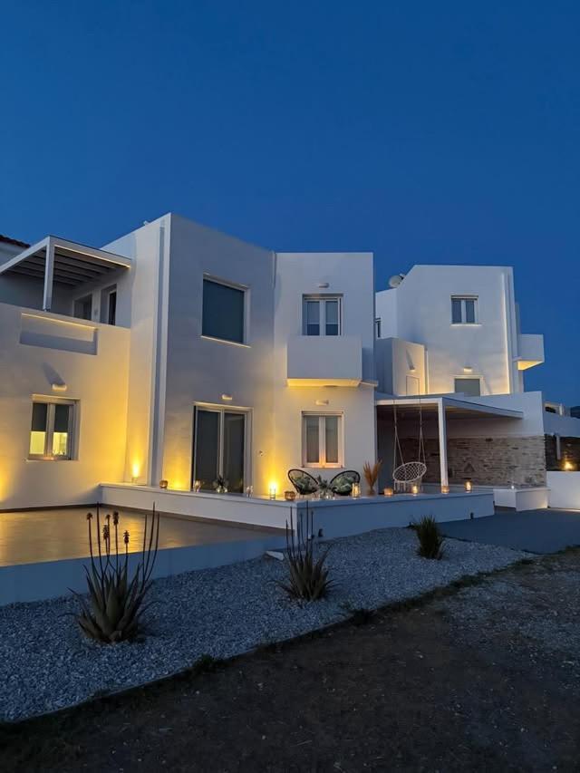 Eolia Luxury Houses Andros Μπατσί Εξωτερικό φωτογραφία
